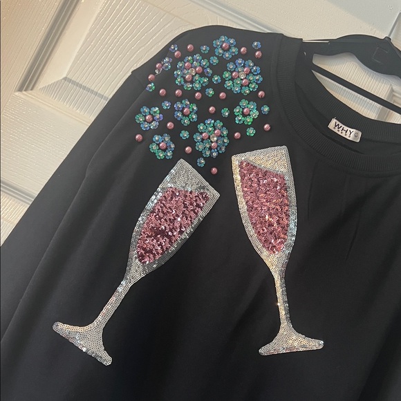 🩷Black Sequin Champagne Sweatshirt NWOT!🩷 - Picture 2 of 9